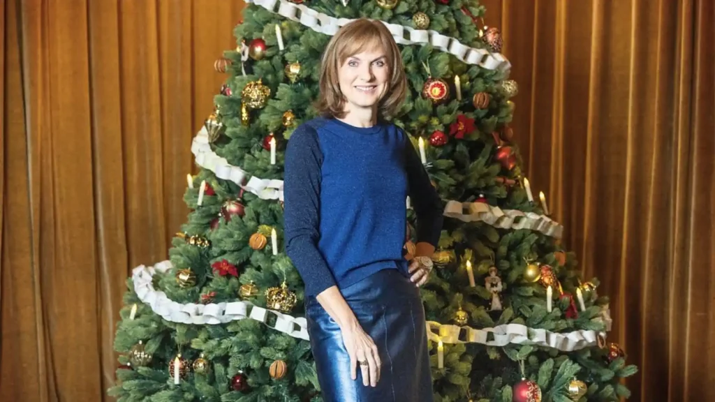 Antiques Roadshow A Christmas Special 2024